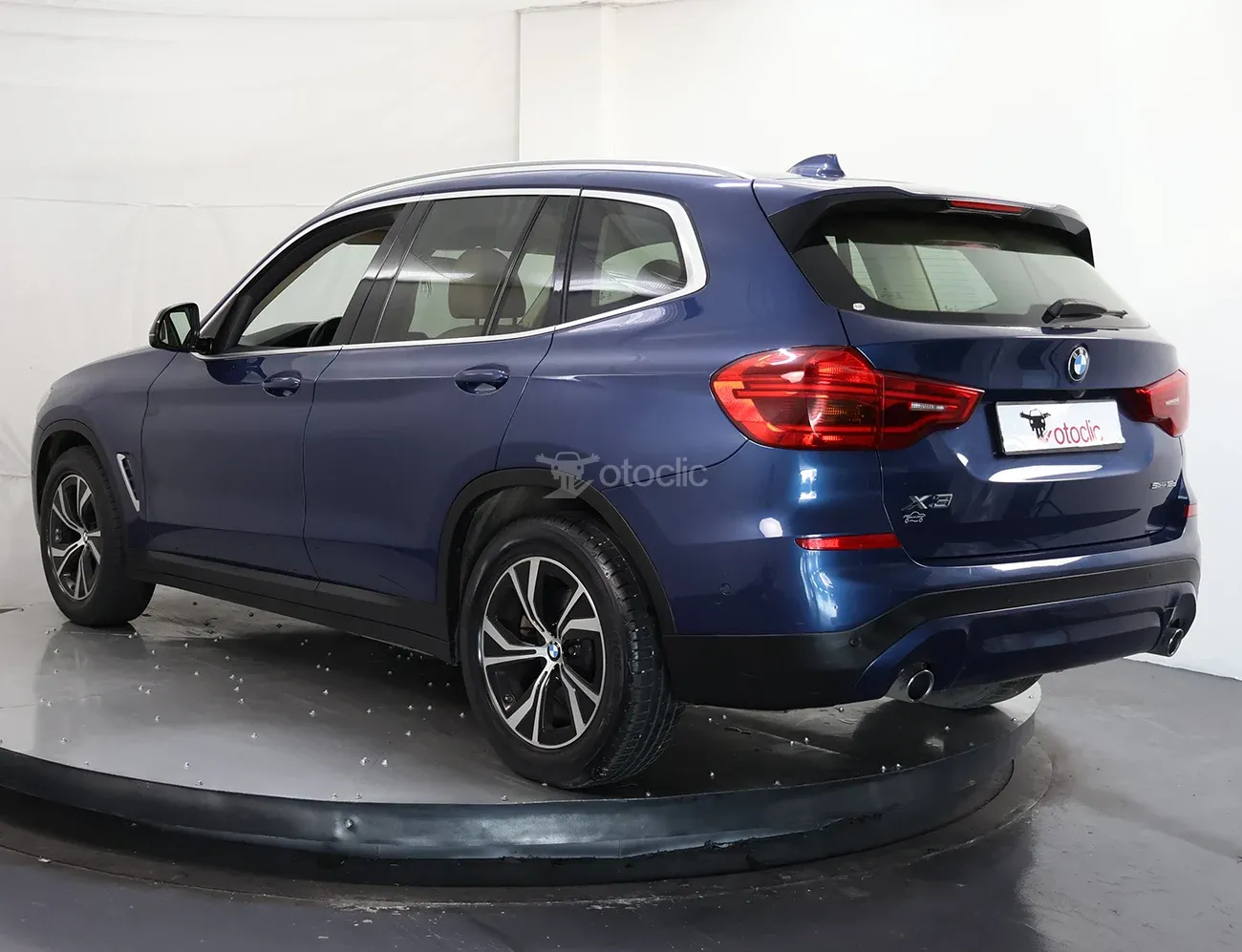 BMW X3 sDrive X Line