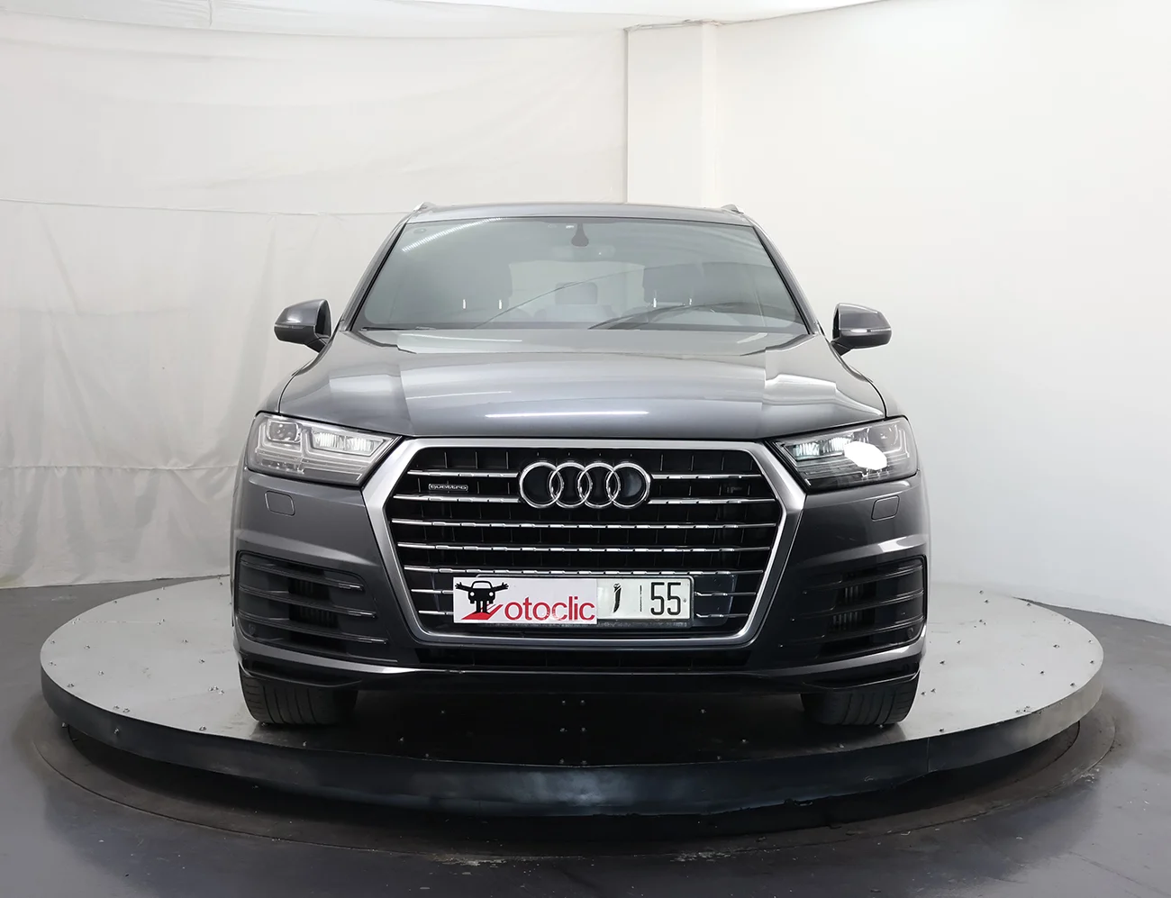 Audi Q7 quattro S-line