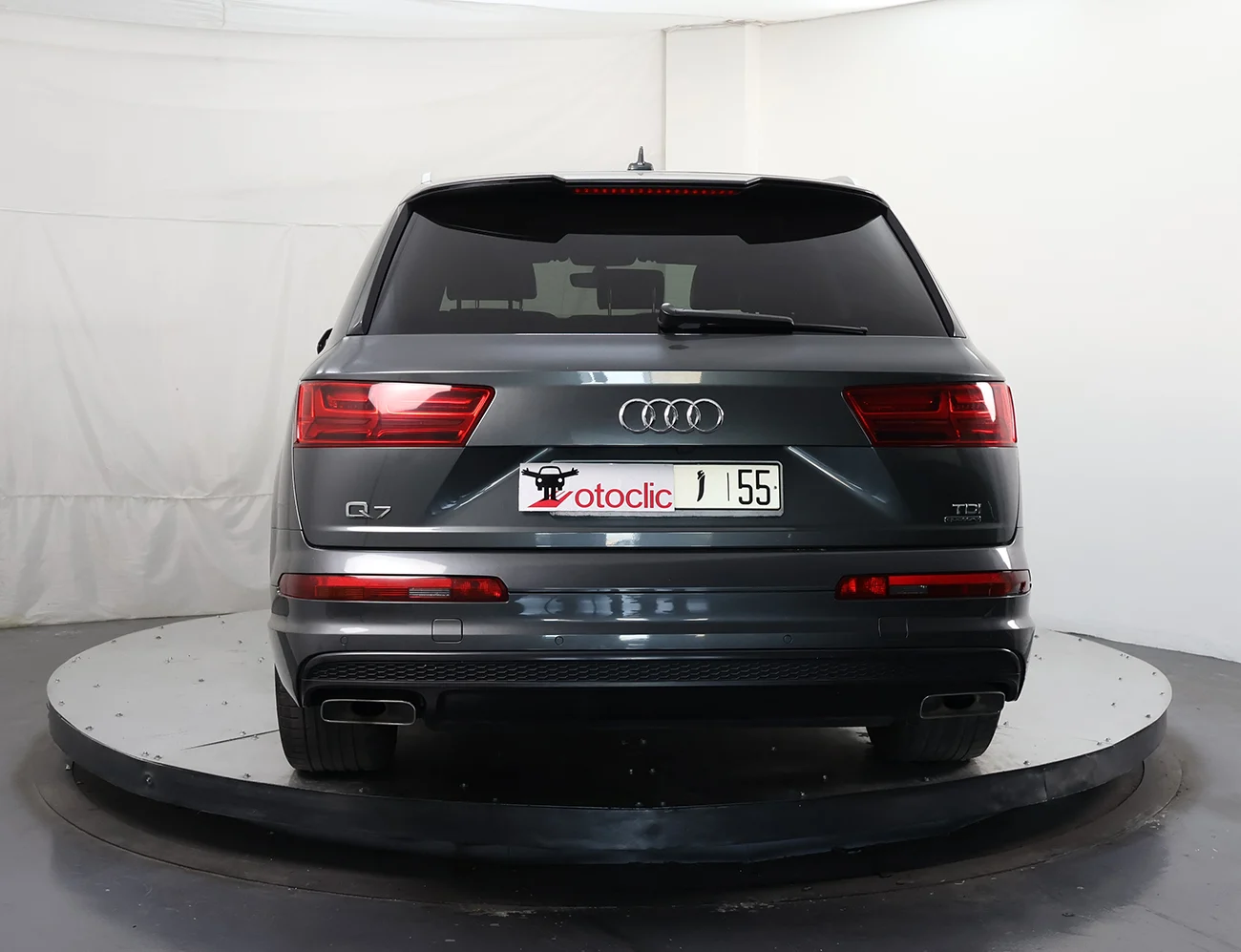 Audi Q7 quattro S-line