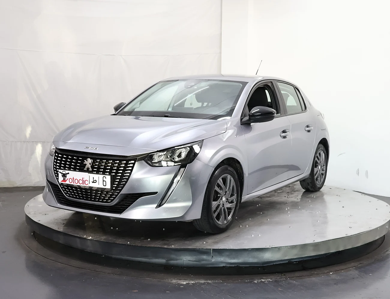 Peugeot 208 1.6 Active