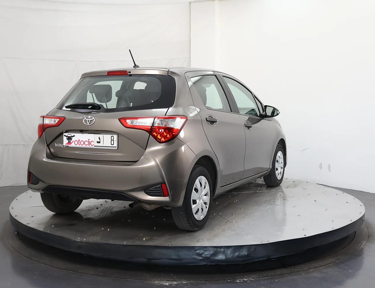 Toyota Yaris 1.0 Lounge