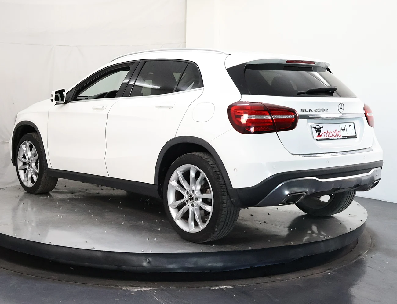 Mercedes-Benz GLA 200 D Urban